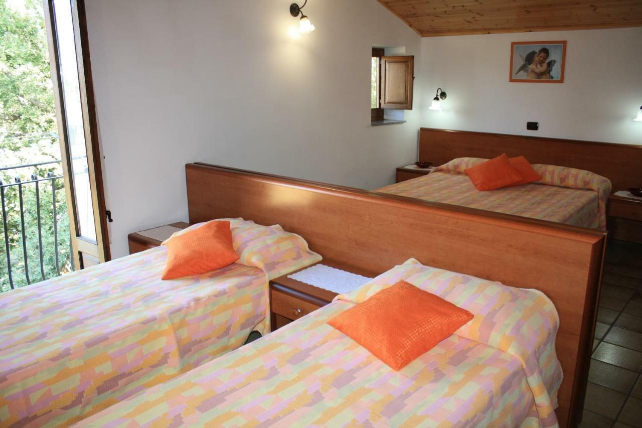 B&B Villa Calagioli Castelbuono  Esterno foto