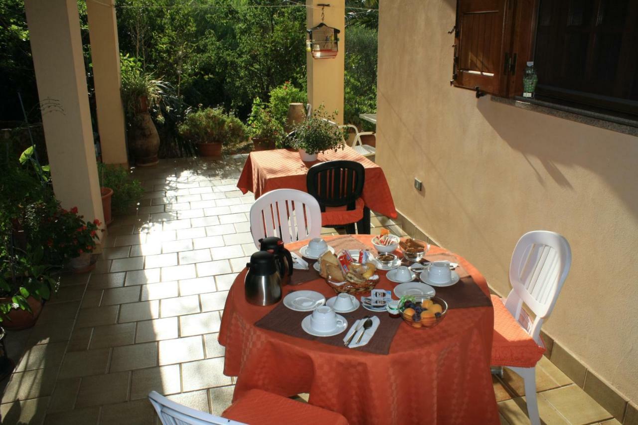B&B Villa Calagioli Castelbuono  Esterno foto